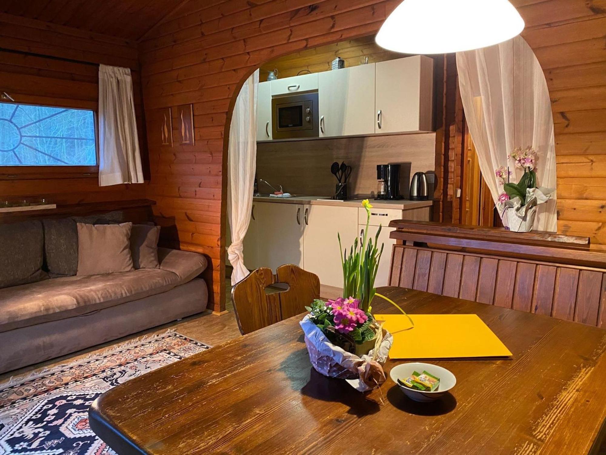 Cozy Holiday Home On A Horse Farm In The L Neburg Heath Eschede Exterior foto